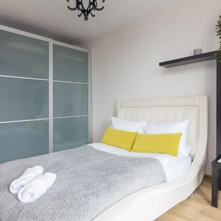 Apartment Chmielna City View Studio