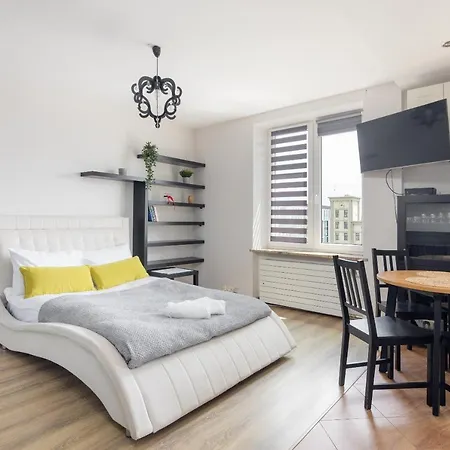 Chmielna City View Studio Apartment Warsaw